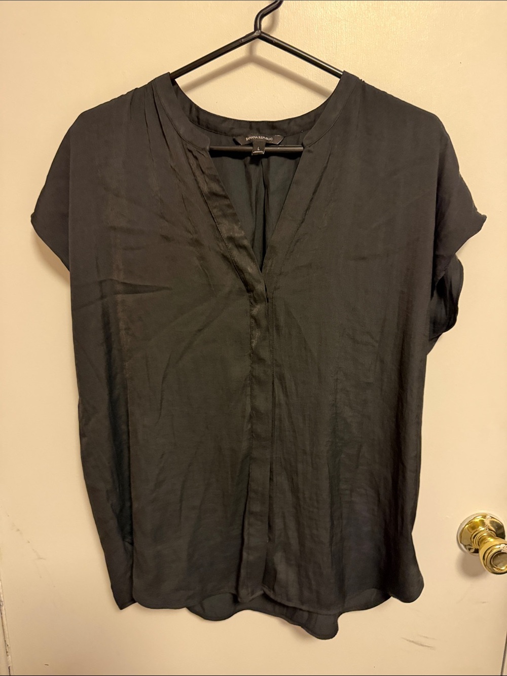 Banana Republic Black V-Neck Short Sleeve Blouse